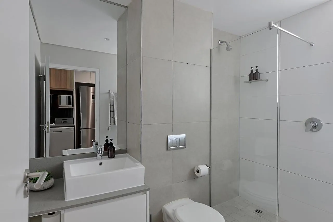 Ava - Luxurious Apt With City & Table Mountain Views Kapstadt Apartment